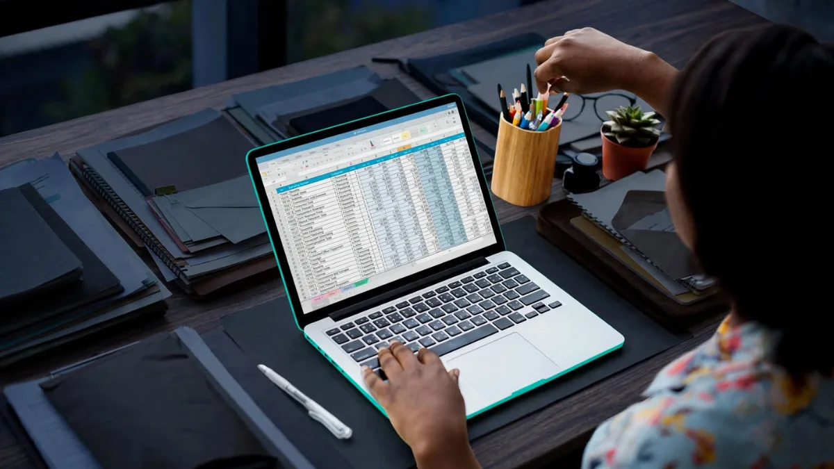 weirdwealth.io | Micro Freelance Trends That Pay for Tiny Tasks Digital organization for messy businesses