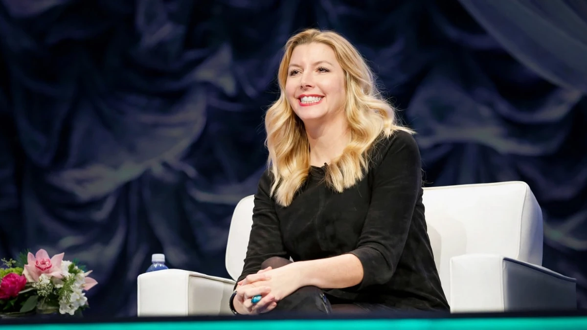 weirdwealth.io | Solopreneur Success Stories: 5 Lessons From Real Founders 1. Sara Blakely and How Spanx Started